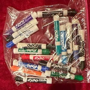 17 Dry Erase Marker Collection - Multicolor